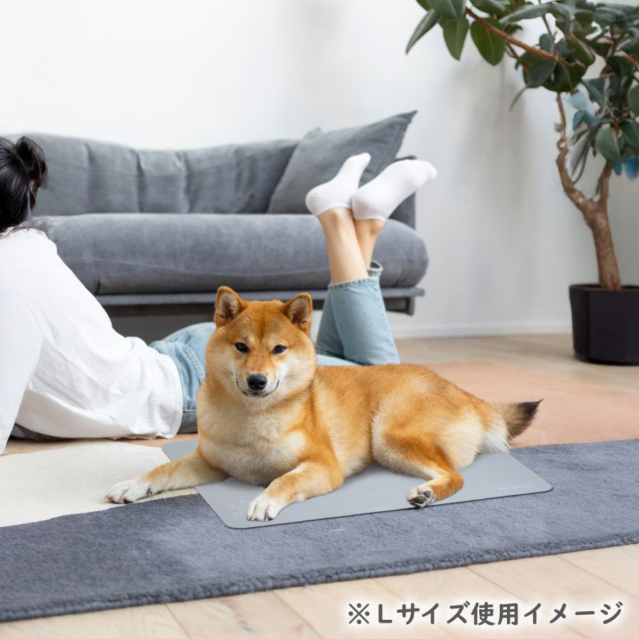 2024年のクリスマスの特別な衣装 ひんやりマット アルミ 夏用 猫 冷感マット クールマット 犬 ベッド・マット・カバー