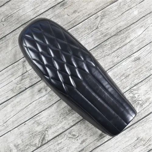 黒 ストライプデザイン バイクシート 並行輸入品】 630 mmストライプ / 菱形汎用ヴィンテージバイクシート