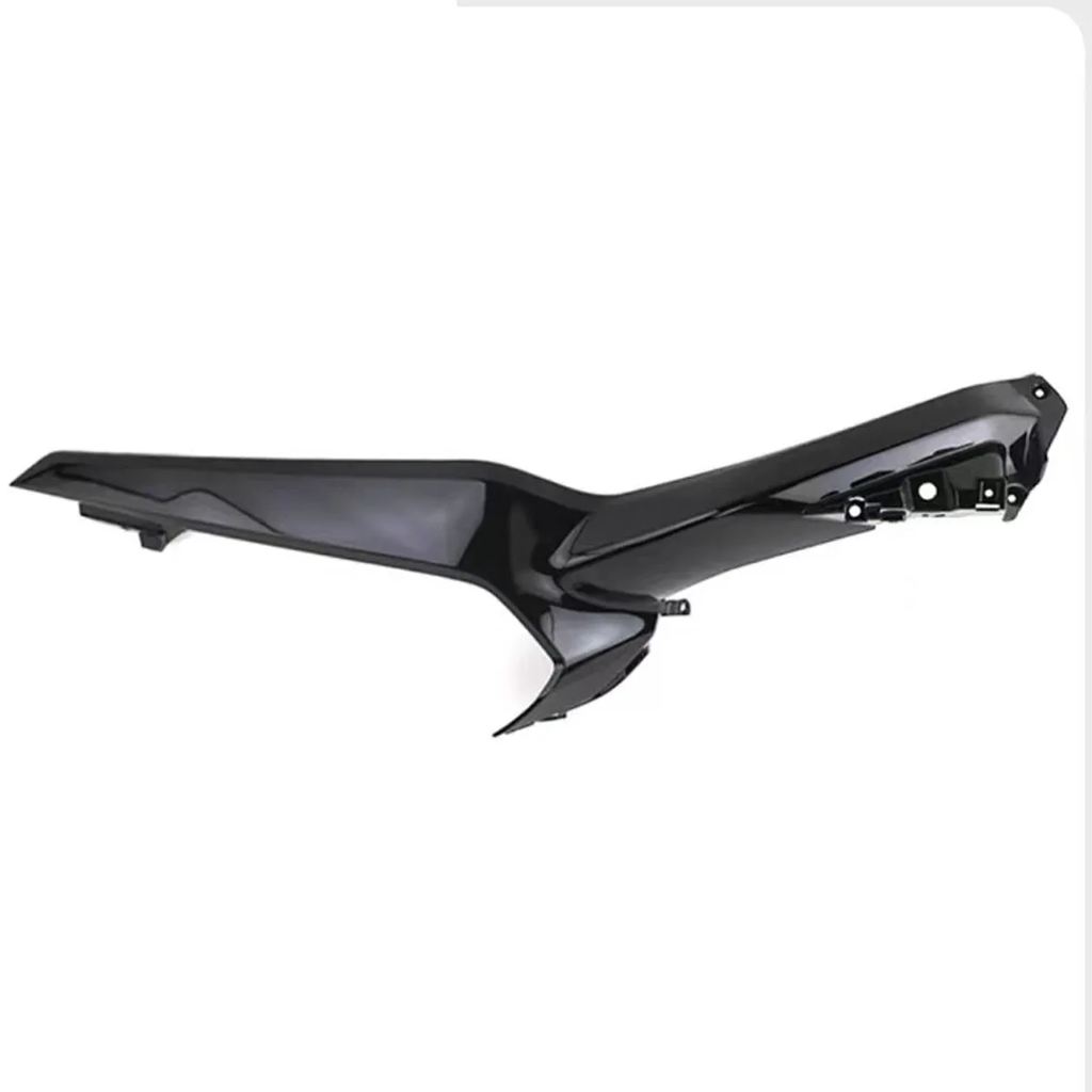 【並行輸入品】バイク燃料タンクカバー 単一ロッカーアーム 燃料タンクシェルガード オリジナルcfmoto 450sr 2023 2024 450srs 450ssの画像