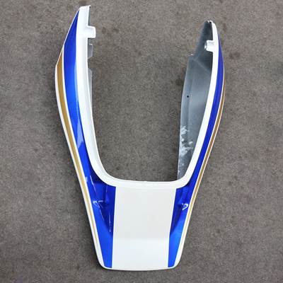 【並行輸入品】 ホンダcb1300 sf 2003-2008 cb1300sf 2004 2005 2006 2007 03 04 05バイク用リアシートフェアリングの画像