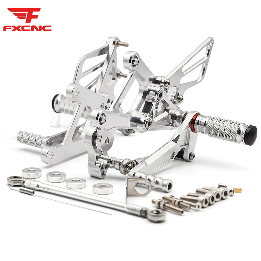 【並行輸入品】 リアペダル カスタム フットレスト ホンダ CBR150 CBR125 CBR 150 125 2011-2017 CNC アルミニウム合金 モーターサイクルの画像