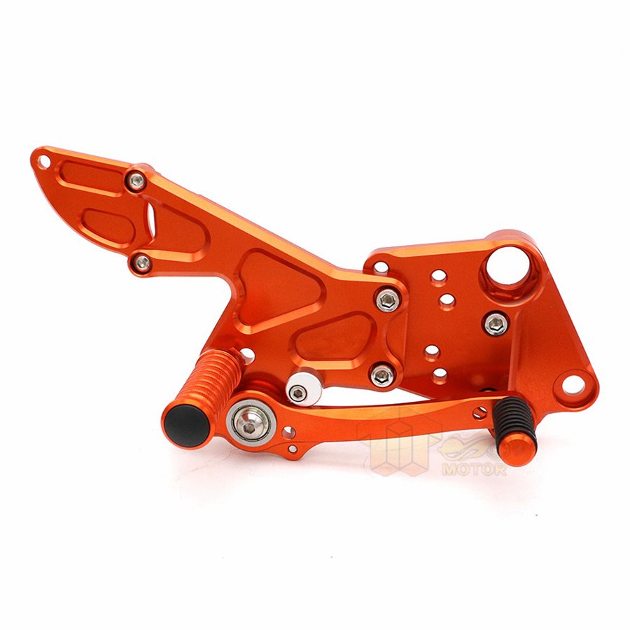【並行輸入品】 Ktm リアフットレストセット ペダル duke 125 200 390-2011 duke125 duke200 duke390 ktm duke 2017 リアアクセサリーの画像