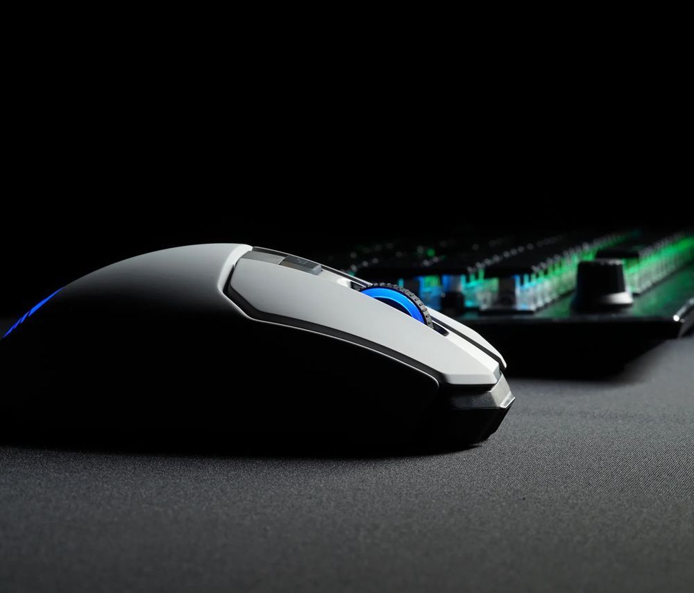 55%OFF!】 ROCCAT Kain 200 ワイヤレス Titanクリック RGB ゲーミングマウス 光学式 Owl-Eye 16K サイドボタン  無線 ブラック 国内正規品 fucoa.cl