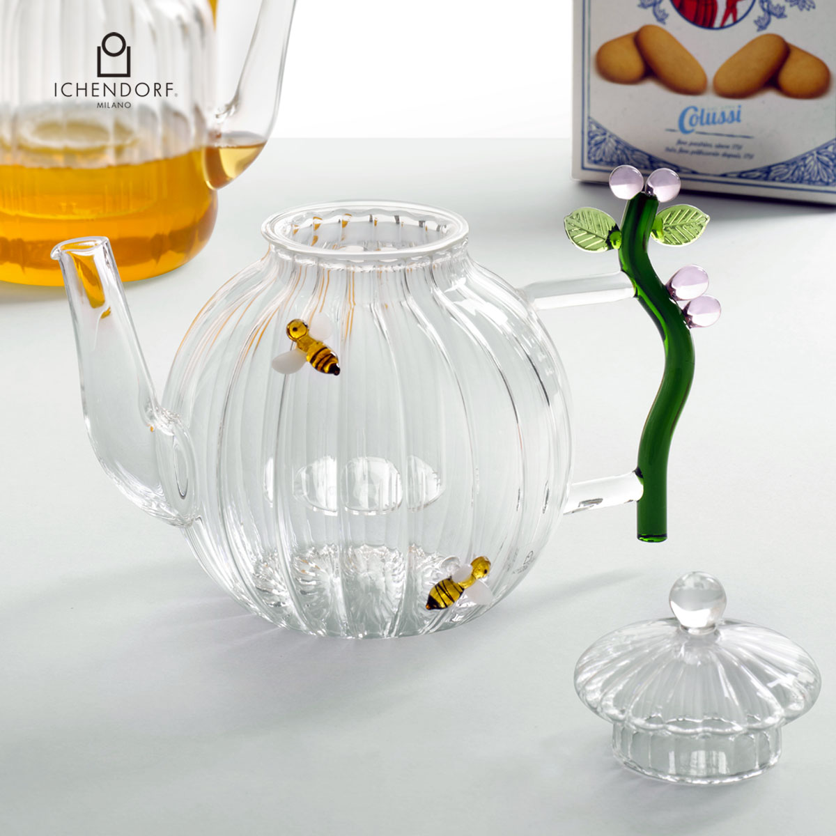 イッケンドルフ ミラノ ミツバチとピンクの花 ティーポット BOTANICA