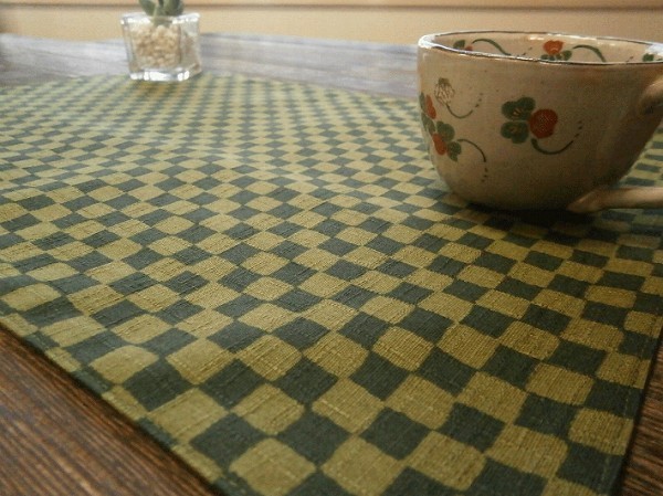ランチョンマット 石畳 綿100％ 伝統の市松模様（45×30cm）[ゆう