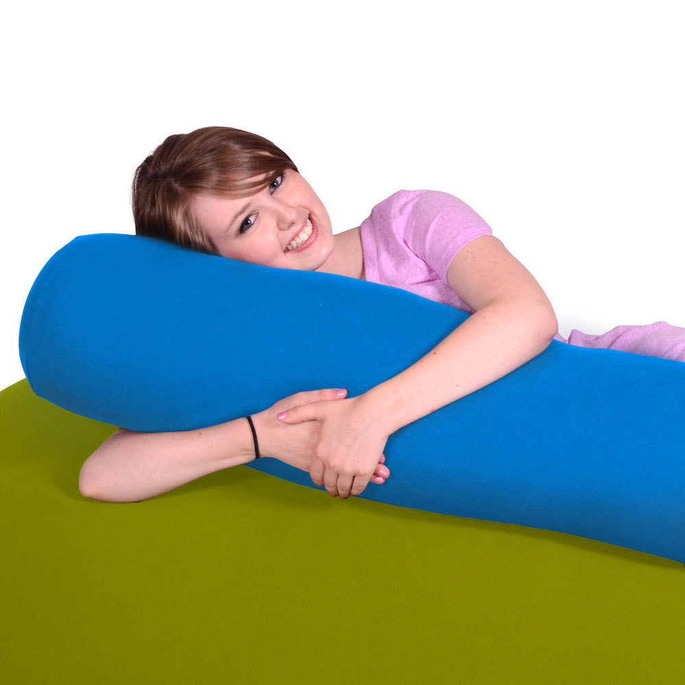 心地よい眠りを誘う、小さいサイズの抱き枕「Yogibo Roll Mini（ヨギボー ロール ミニ）」｜yogibo-store｜04
