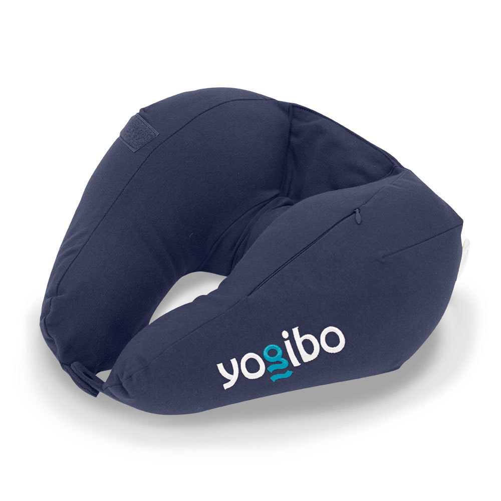 アイマスク付きで飛行機や休憩中の仮眠に便利なベストセラー「Yogibo Neck Pillow X Logo（ヨギボー ネックピロー エックスロゴ）」｜yogibo-store｜03