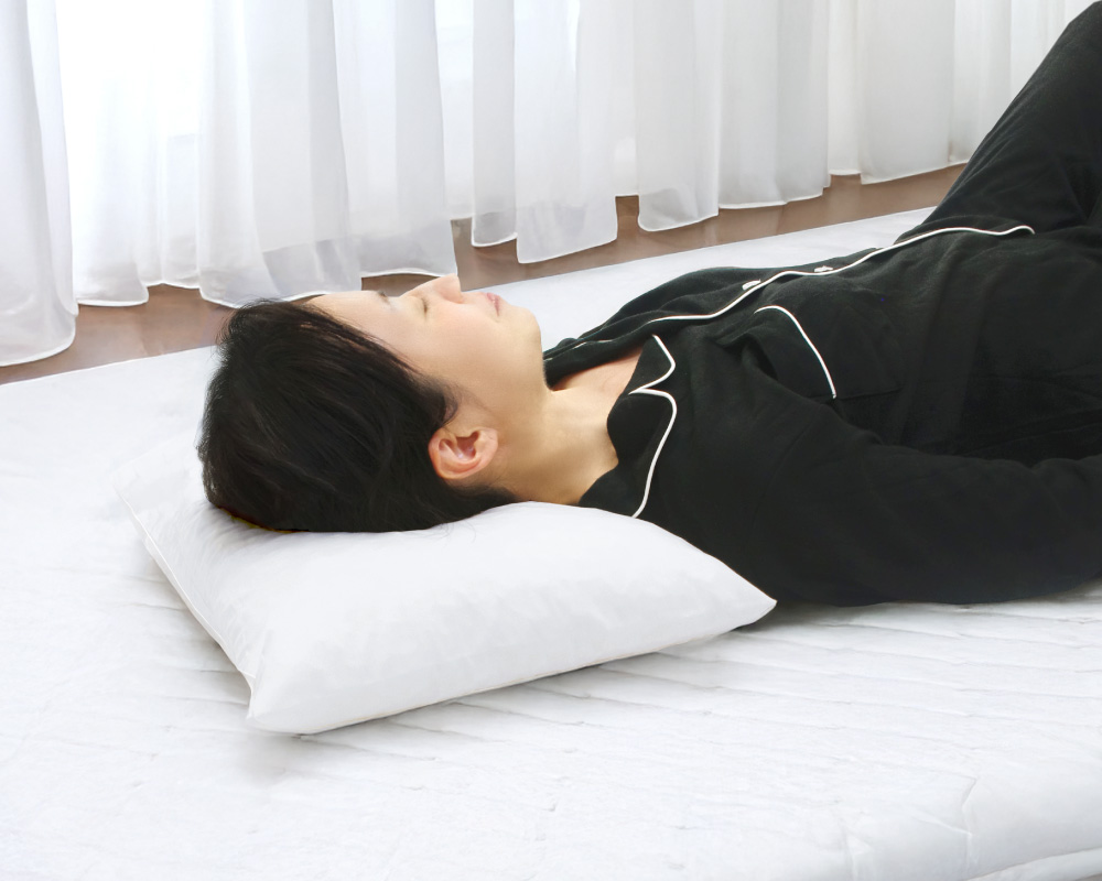 中身が動いて自分なりの形になる大粒パイプ枕