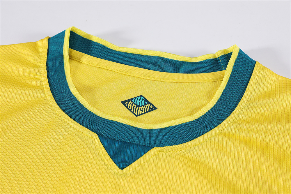B327 サッカーユニフォーム ブラジル代表 2026/2030年シーズン ホーム