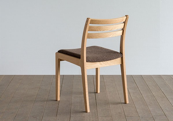 シキファニチア 椅子 ダイニングチェア カーブ 肘無し レッドオーク材