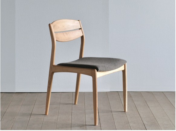 シキファニチア ダイニングチェア ユーロ 肘無し レッドオーク材 送料