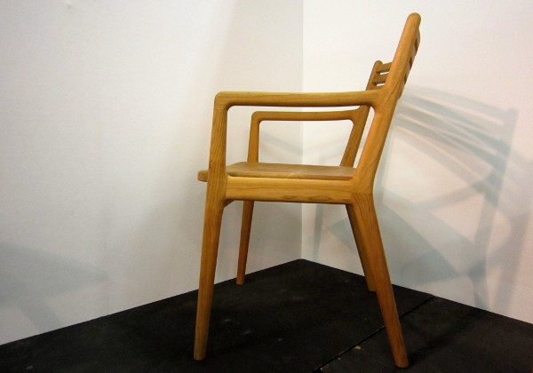 シキファニチア 椅子 ダイニングチェア スリット 板座 肘付き