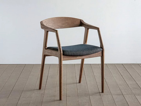 シキファニチア 椅子 ダイニングチェア ユナ 肘付き レッドオーク 送料