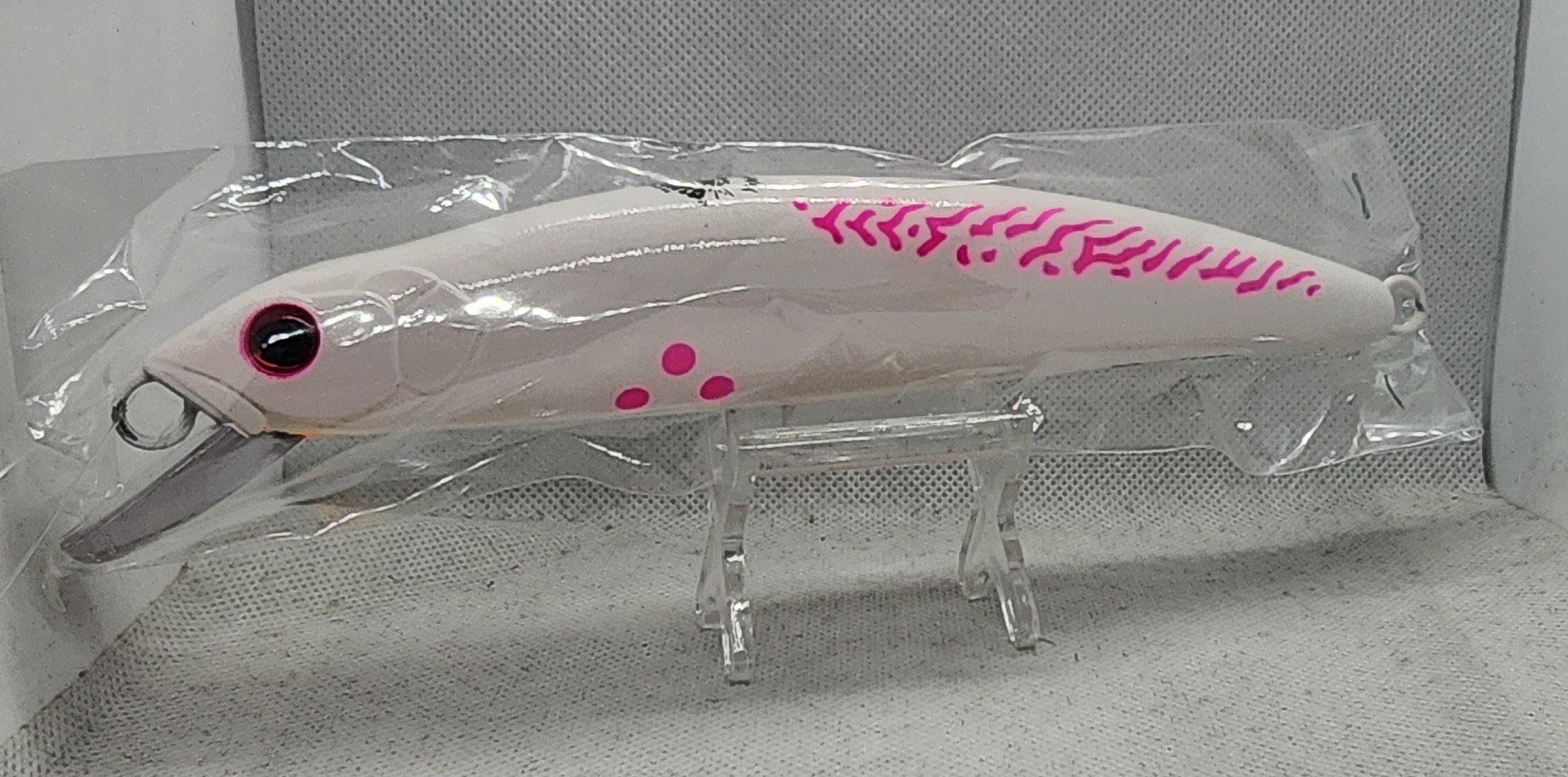 YOSEMIYAオリカラ：マングローブスタジオ：ストライクプロ・マグナムミノー　ベベルスイマー　200mm 185g | Mangrove Studio | 02