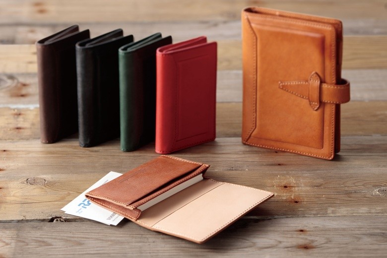 ダ・ヴィンチ Davinci GRANDE Roroma Classic 名刺入れ NN8100E 本革