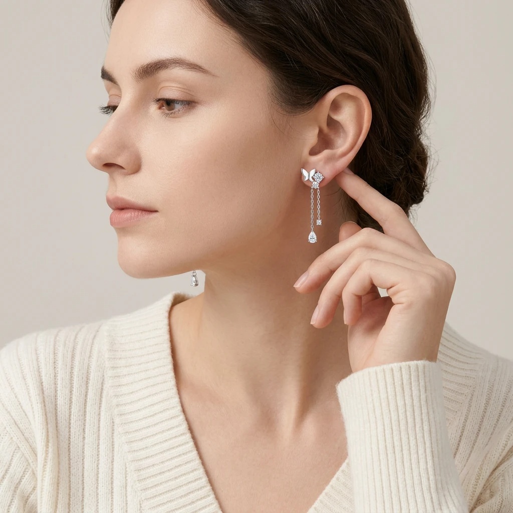 モアサナイト ピアス バタフライ トータル2.5ct S925 蝶 モアサナイト ピアス バタフライ トータル2.5ct S925 蝶 925シルバー