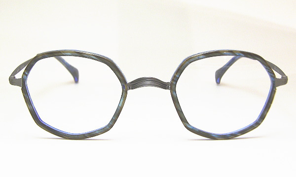 Less than human（レスザンヒューマン） メガネフレーム less than