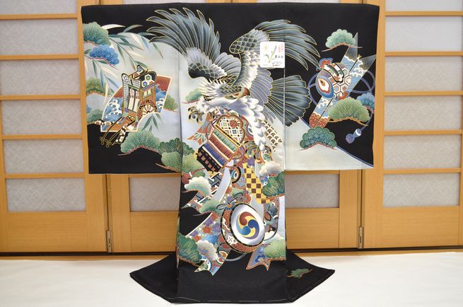 お宮参り 着物 男 正絹初着 男の子産着 祝着 鷹 甲冑 黒 om-m-422 家紋
