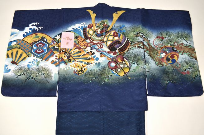 七五三 男の子 アンサンブル（羽織 着物）縞 袴セット 紺 兜 刺繍 松5