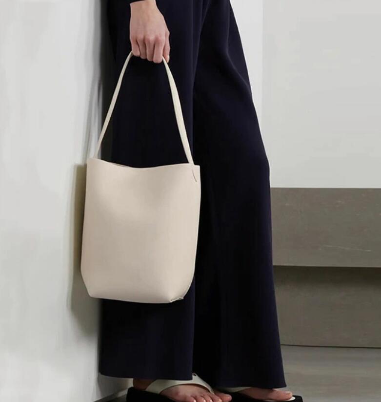 本革 レディース 小さめ 軽量 バケツバッグ レザー 通勤バッグ お仕事バッグ フォーマルバッグ 本革 トートバッグ レディース 小さめ 軽量 ミニトートバッグ バケツ