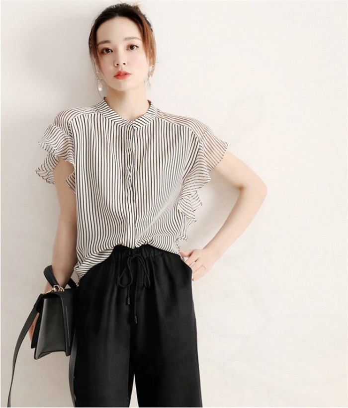ブラウス レディース 夏 おしゃれ 半袖 パフスリーブ 無地 シースルーブラウス 韓国chic シャツ Tシャツトップス通勤 着痩せ 新作 Amazon | [KOREARU] 韓国ファッション レディーストップス 半袖