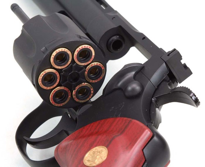 クラウンモデル No.13323 コルトパイソン .357マグナム 6インチ