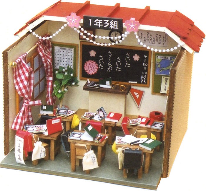 お針こ堂さん作品、ミニチュアビスクドール 3cm♡ミニチュアグーグリーちゃん | 横浜・元町のビスクドール