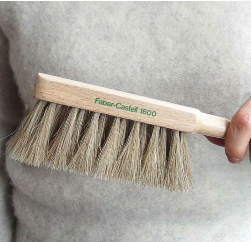 Dusting brush 1600