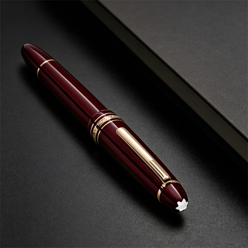 MONTBLANC（モンブラン） 万年筆 マイスターシュテュック ゴールド