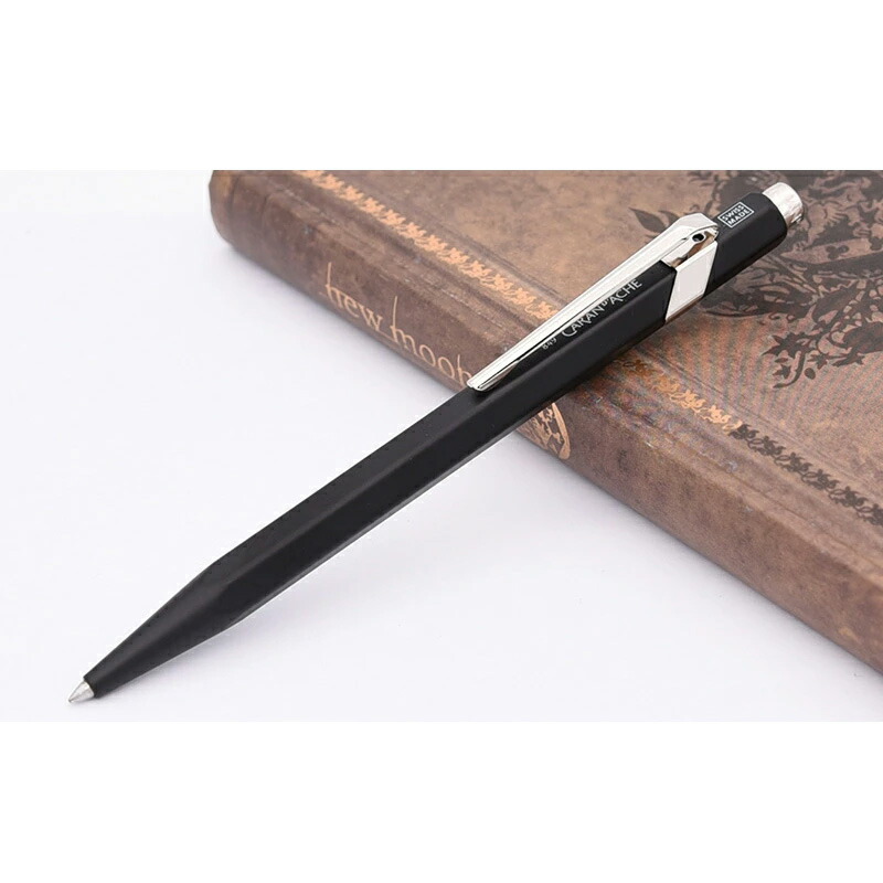 CARAN d'ACHE ボールペン 本体 ネイビーケース CARAN D'ACHE カランダッシュ ボールペン 849カラーマットX 缶