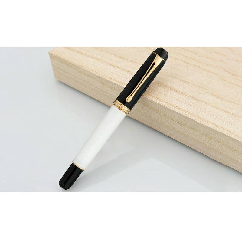 呉竹 呉竹KURETAKE 万年筆 夢銀河 カートリッジ/コンバーター両用式 桐