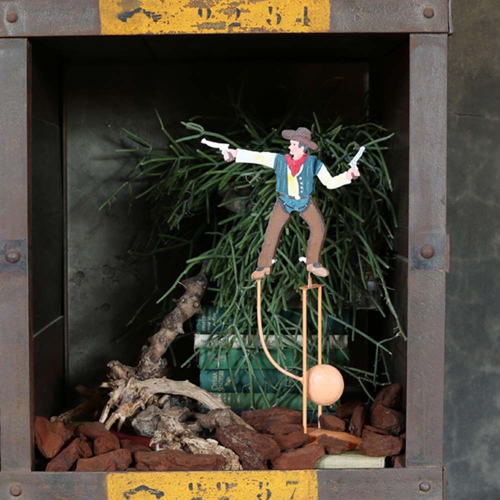 バランス オーナメント カウボーイ ウィズ ピストル やじろべえ 振り子