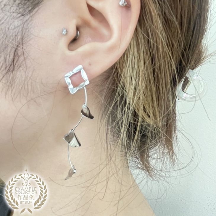 チャーム リーフ ウェーブ アクセサリー パーツ シルバー 57mm 1個