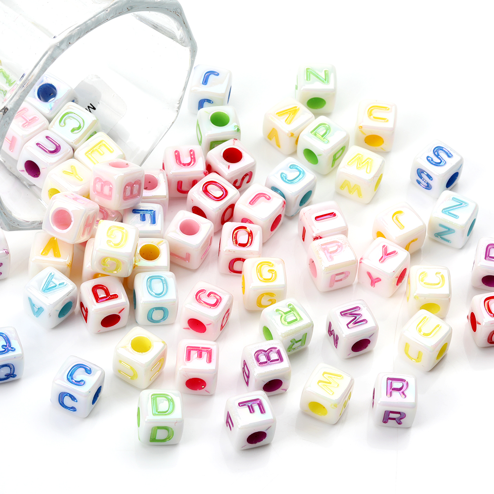 アクリルビーズ アルファベットキューブビーズ 8×8mm（20ヶ） : ビーズ