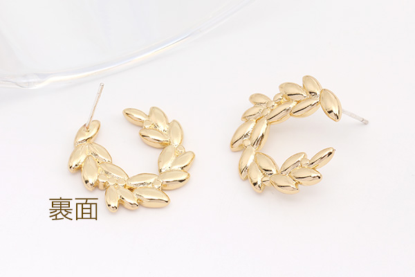 リーフモチーフ ゴールドフープピアス 高品質デザインピアス フープ リーフ 2×20mm ゴールド（1ペア