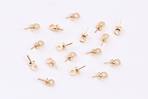 デザインヒートン フラワー 8弁花 カン付き 6.5×7mm（8ヶ