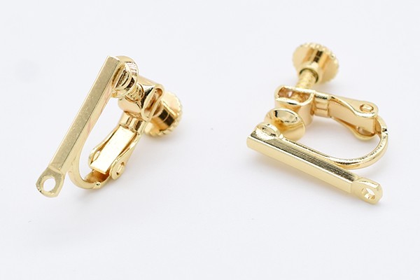 デザインイヤリング ネジバネ式 長方形 スティック 1カン 1.5×15mm【2ヶ】 : ビーズアンドパーツ - 通販 - Yahoo!ショッピング