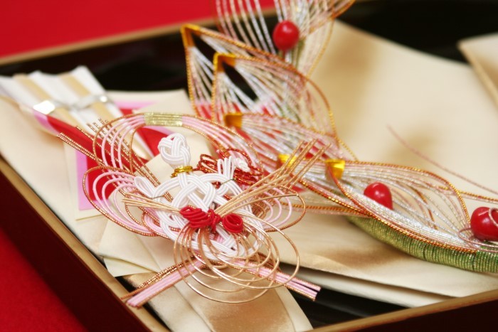 顔合わせ 婚約記念品 指輪台【マロン】(結納返し用)基本セット 付属