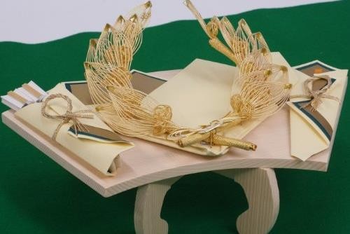 顔合わせ 婚約記念品 指輪台(木製・扇台付)B 宝船 3品赤・基本セット