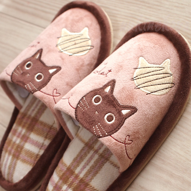 ネコ柄 スリッパ 秋冬用 ショコラたまスリッパ 黒猫たまちゃん ネコ柄 スリッパ 秋冬用 ショコラたまスリッパ 黒猫たまちゃん
