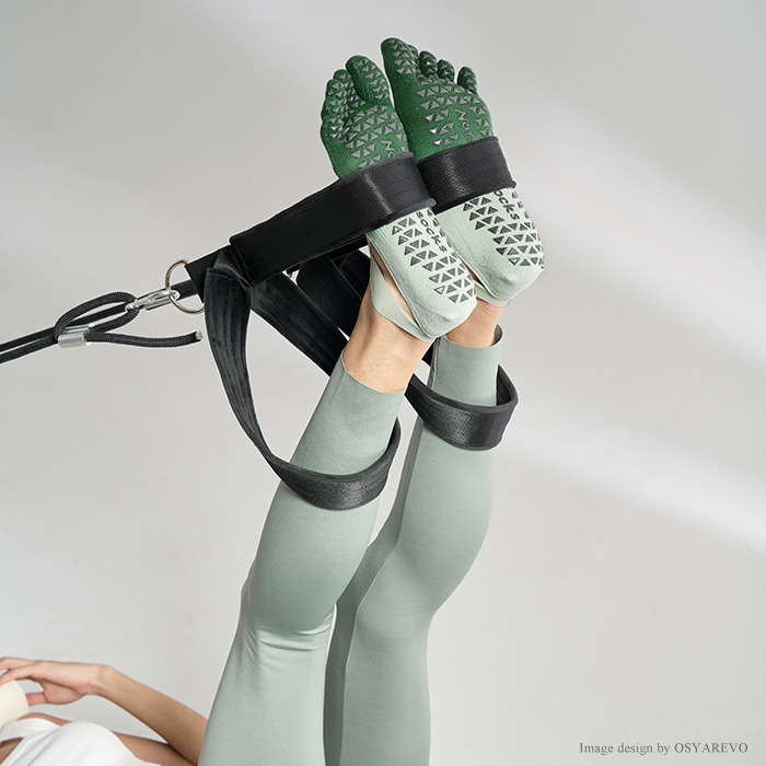 ヨガ ソックス 靴下 5本指 ピラティス クロスバンド 