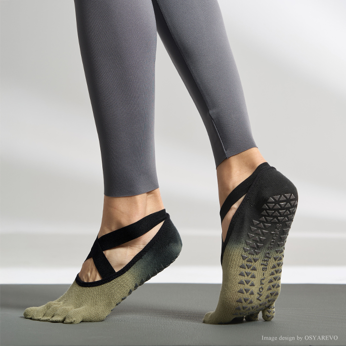 ヨガ ソックス 靴下 5本指 ピラティス クロスバンド 