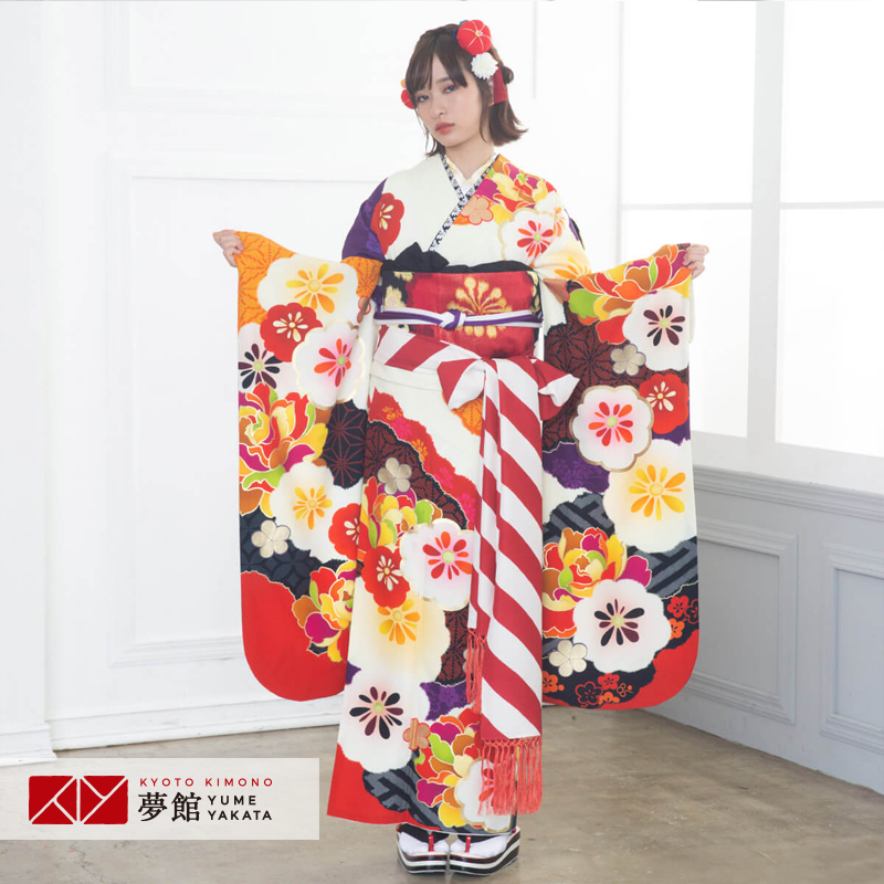 SALE 振袖レンタル 紅一点 クリーム色 雲取りに牡丹と菊 成人式