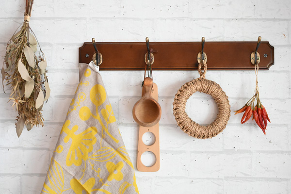 木製壁掛け4連ダブルフック ブラウン幅50cm 』おしゃれ 壁付け 玄関