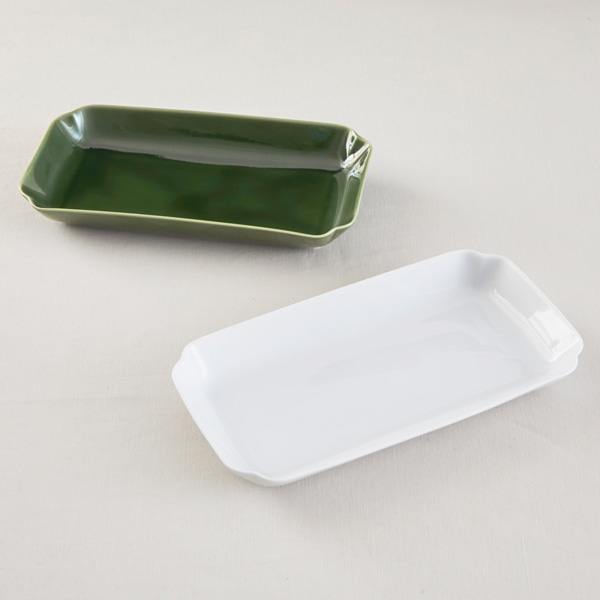 share with Kurihara harumi 栗原はるみ/和食器/花型 長角皿 織部