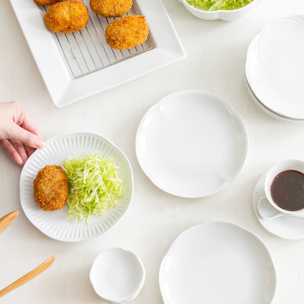 share with Kurihara harumi ギフト包装可食器 フラワープレート 16cm