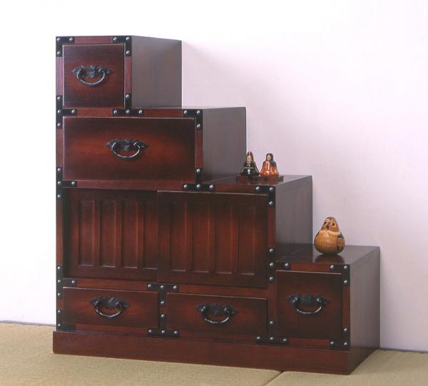 【美品】 階段箪笥　右下がり　四段　民芸家具 民芸調 階段箪笥 右下がり アート 美術品 骨董品 民芸品 工芸品 完成品