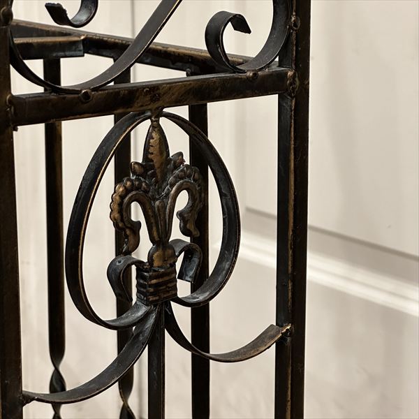 アンティーク調のアイアン傘立て Sサイズ 高さ58cm 玄関家具 傘立て AJ