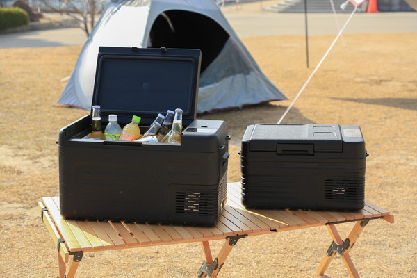 22L車載対応冷凍冷蔵庫 キッチン 冷蔵庫 冷凍庫 ポータブル冷蔵庫