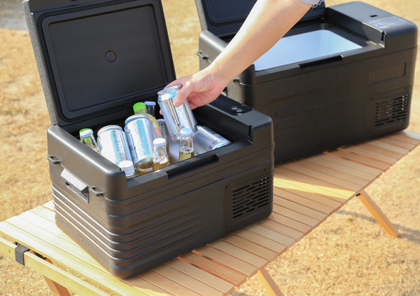 22L車載対応冷凍冷蔵庫 キッチン 冷蔵庫 冷凍庫 ポータブル冷蔵庫